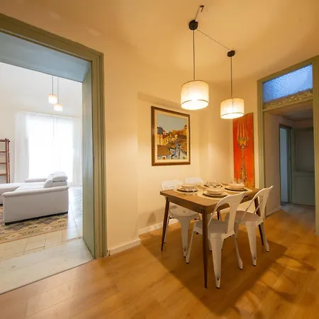 Balcone 68 * Cefalú