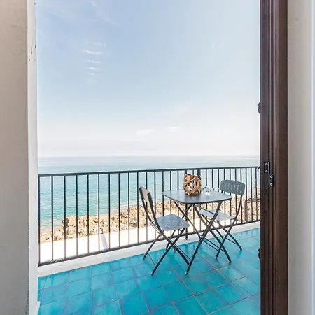 Balcone 68 * Cefalù